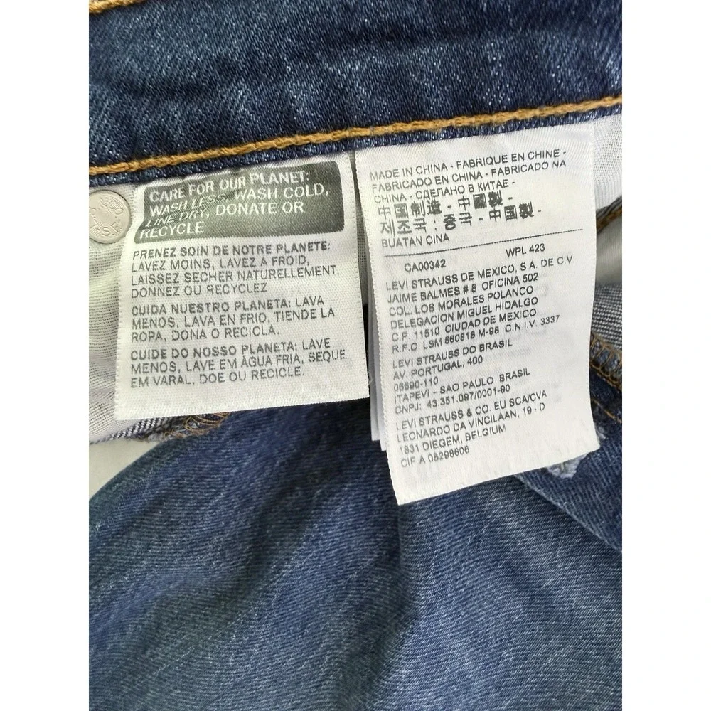 Levi's 501 Jeans Women's 27x32 Medium Blue Straight Leg Button Fly Denim Pants